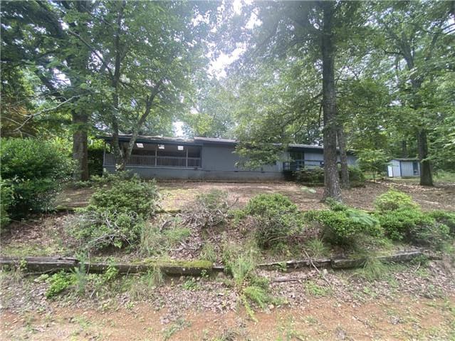 Single Family Home 3BR 3BA - 38 Utah Dr, Cherokee Village, AR