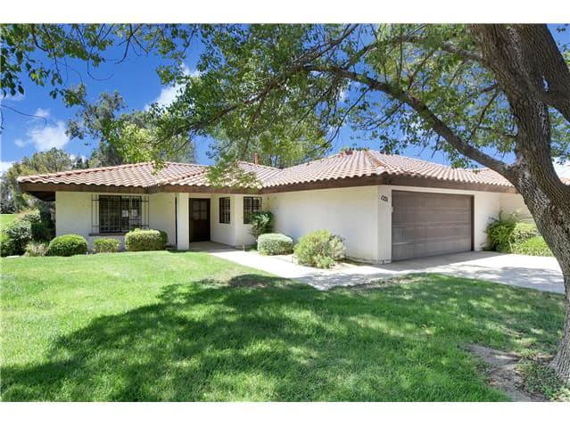 1221 Seven Hills Dr