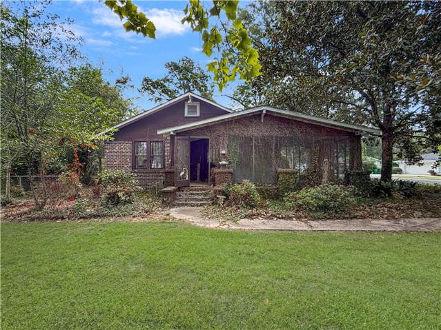 Single Family Home 2BR 2BA - 500 Pine St, Picayune, MS