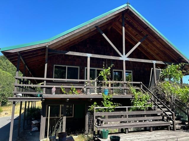 Single Family Home 2BR 1BA - 31775 State Highway 36, Bridgeville, CA