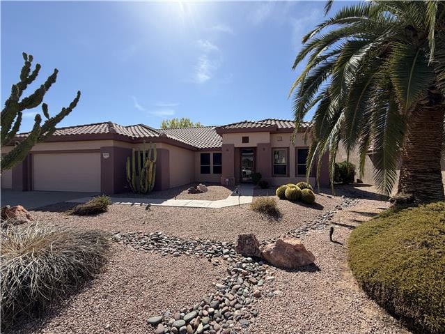 Single Family Home 3BR 3BA - 20123 N Painted Sky Dr, Surprise, AZ