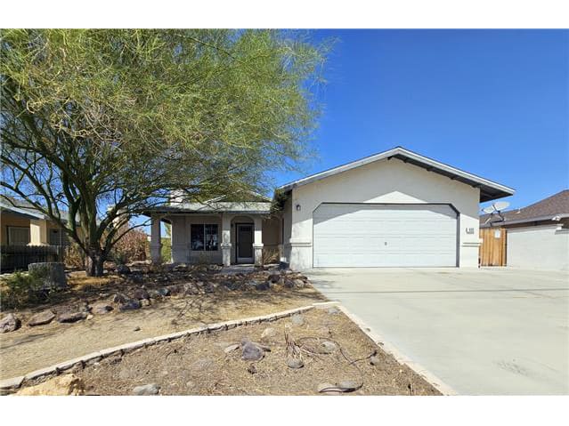 Single Family Home 3BR 2BA - 433 N Inyo St, Ridgecrest, CA