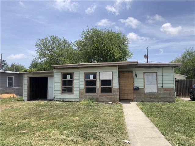 4818 Franklin Dr