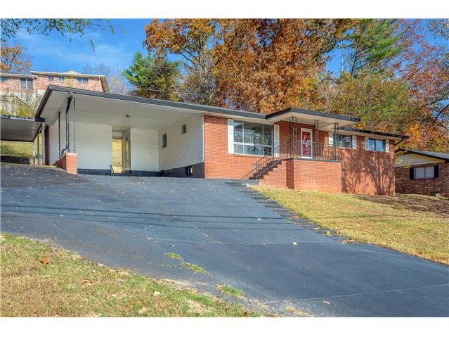 841 Ashland Ter