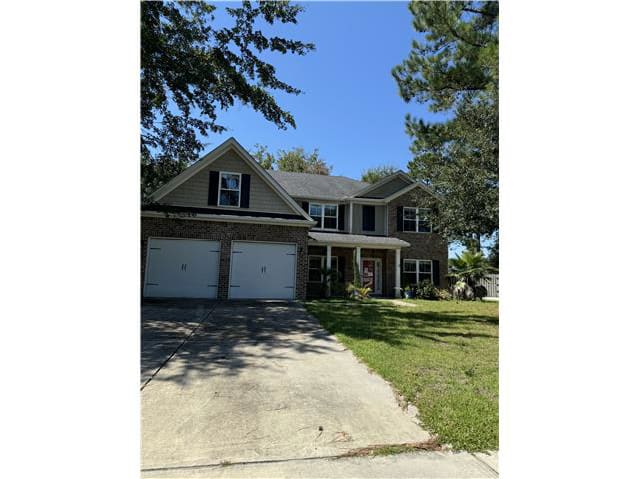 Photograph of 130 Timberland Cir, Richmond Hill, GA 31324