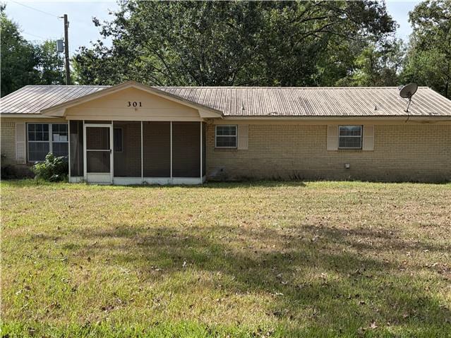 301 Sloan Dr