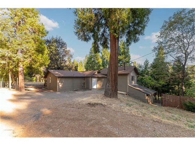 Photograph of 4466 Eight Mile Rd, Camino, CA 95709