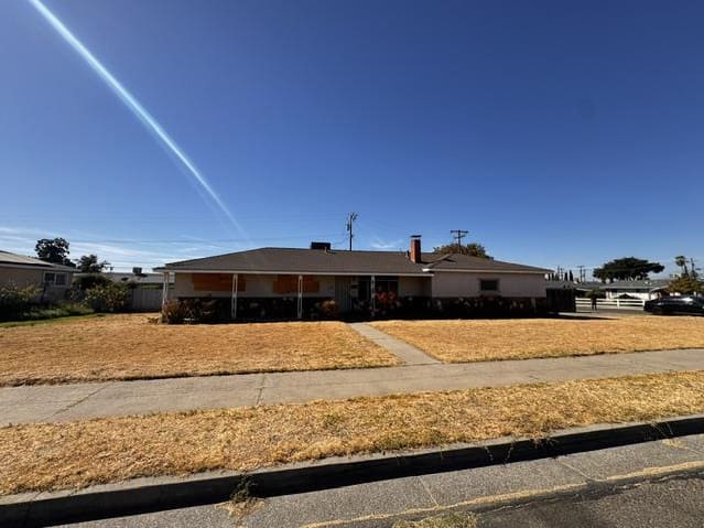 Photograph of 134 E Fir Ave, Atwater, CA 95301