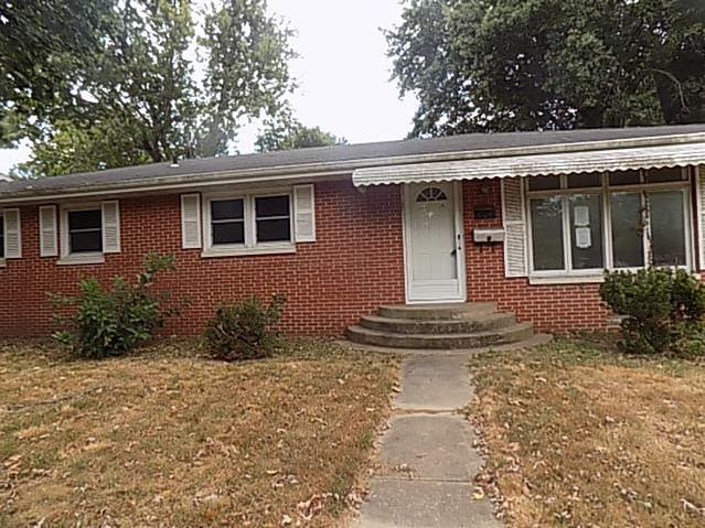 Photograph of 606 E Wayland St, Springfield, MO 65807