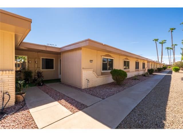 Single Family Home 2BR 2BA - 13817n 111th Avenue, Sun City, AZ
