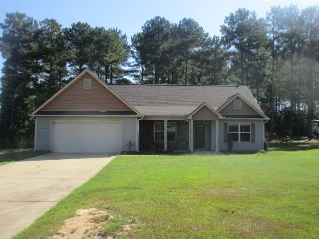 Photograph of 123 Needleleaf Ct, Barnesville, GA 30204