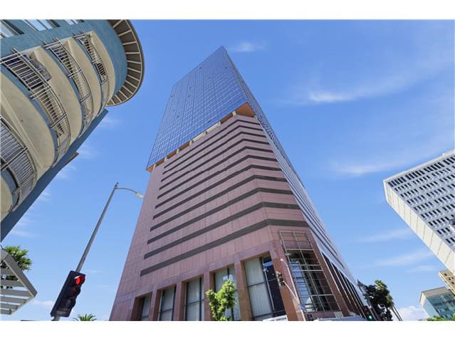 1100 Wilshire Blvd #2207