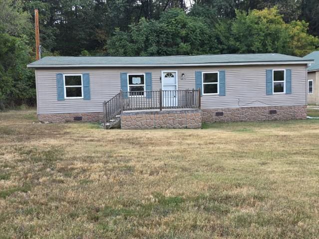 Photograph of 22013 Main St, Reeds Spring, MO 65737