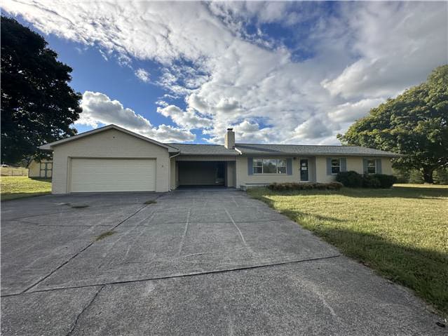 13700 Lakeshore Dr