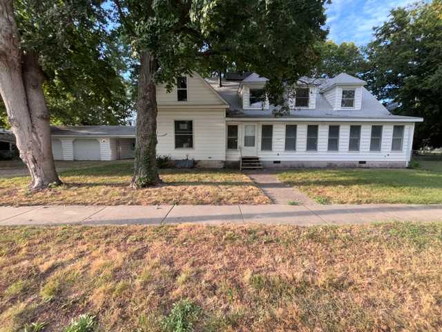 266 N 2nd St