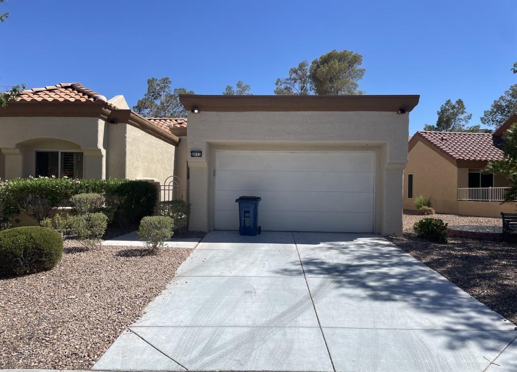 Single Family Home 2BR 2BA - 8673 Prairie Hill Dr, Las Vegas, NV