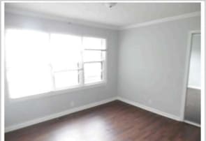840 W Garrison Blvd photo
