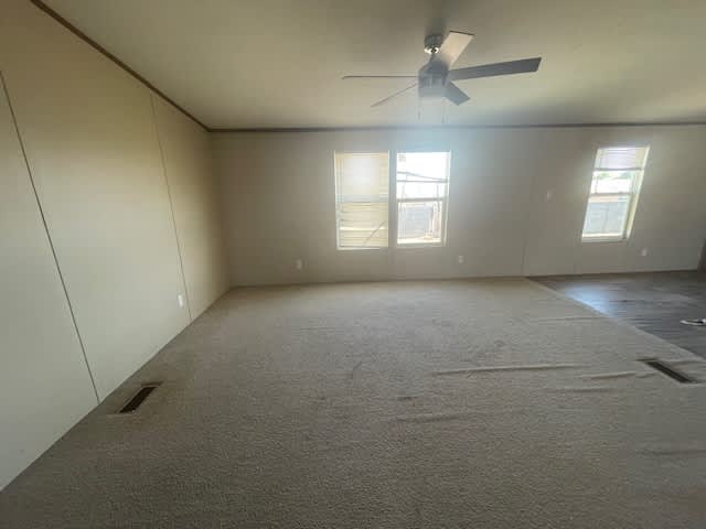 916 Butternut St photo