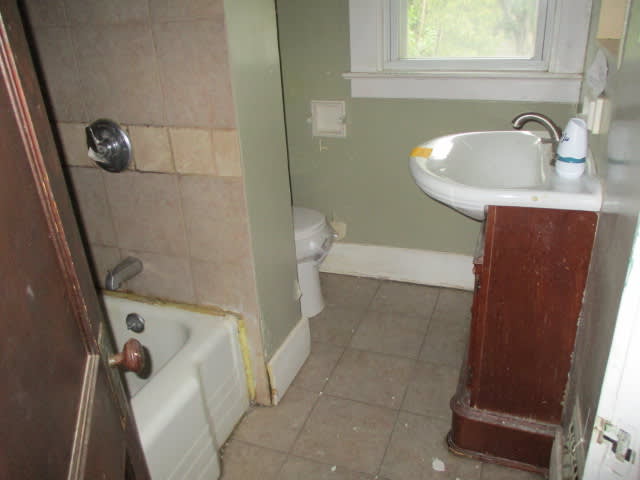 3715 Hazelhurst photo