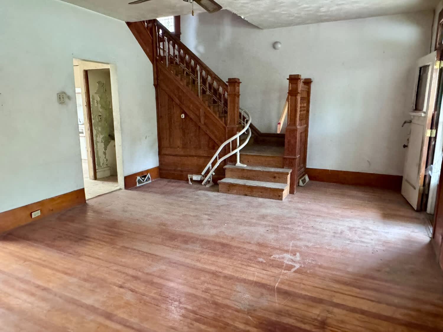 1605 Union Ave photo