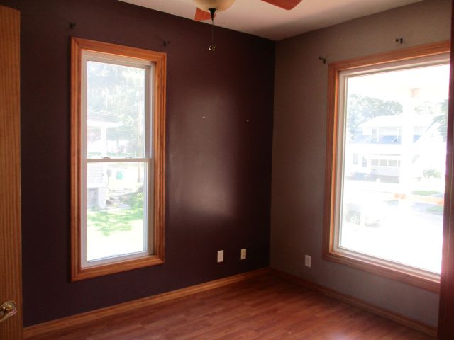 572 Clark St photo