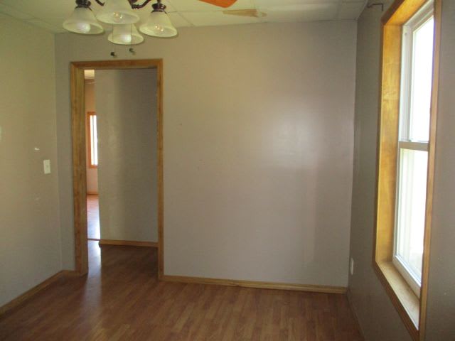 572 Clark St photo