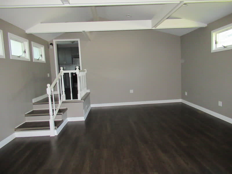 147 Crocker Blvd photo
