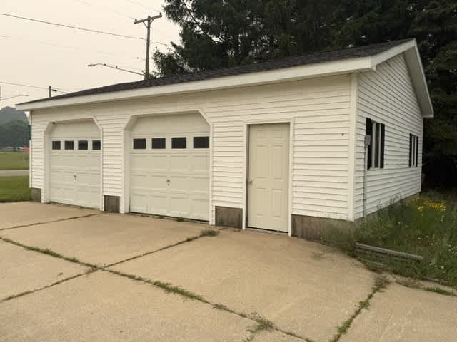 1992 Moyer Rd photo