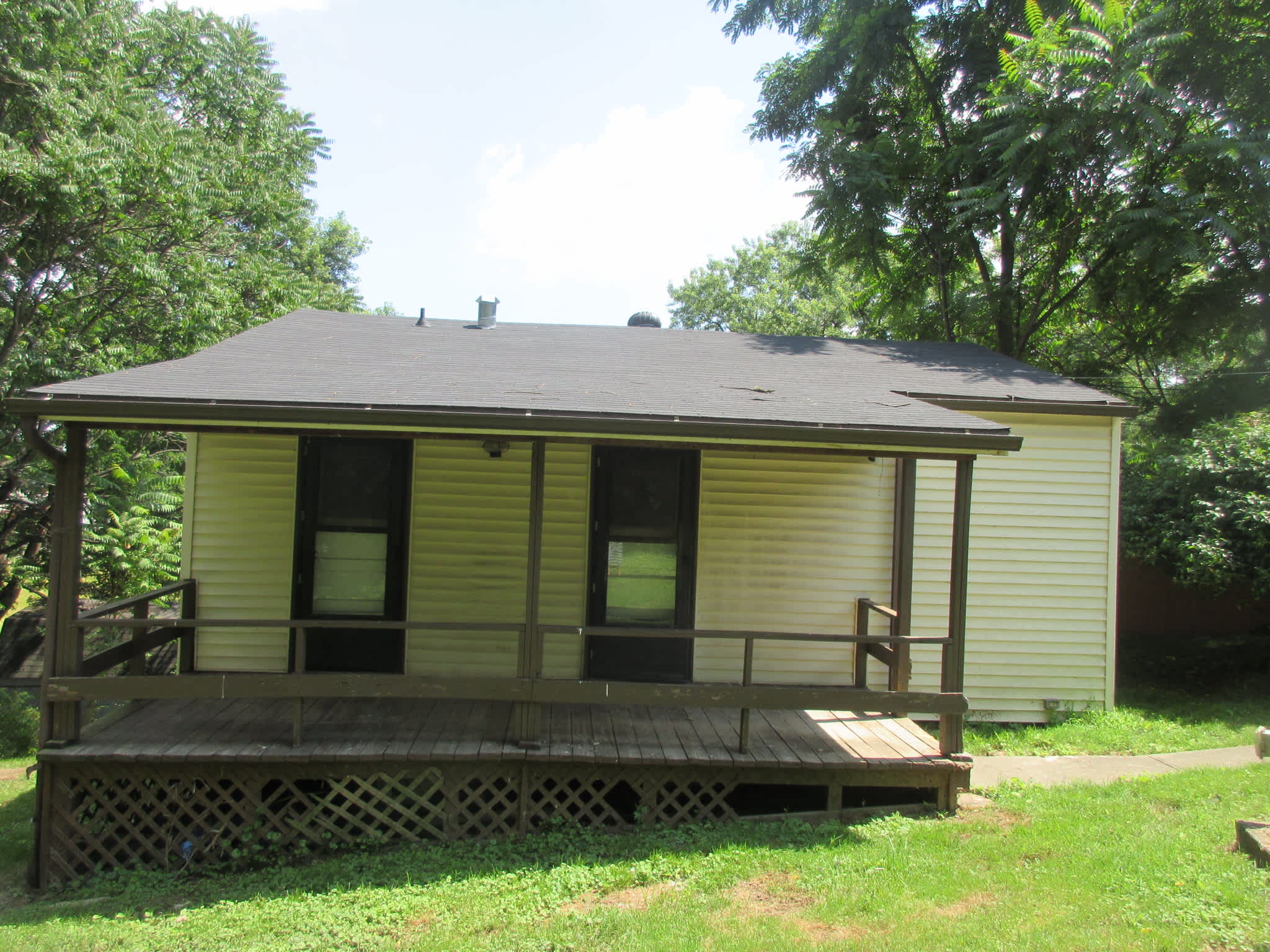 955 Buena Vista St photo