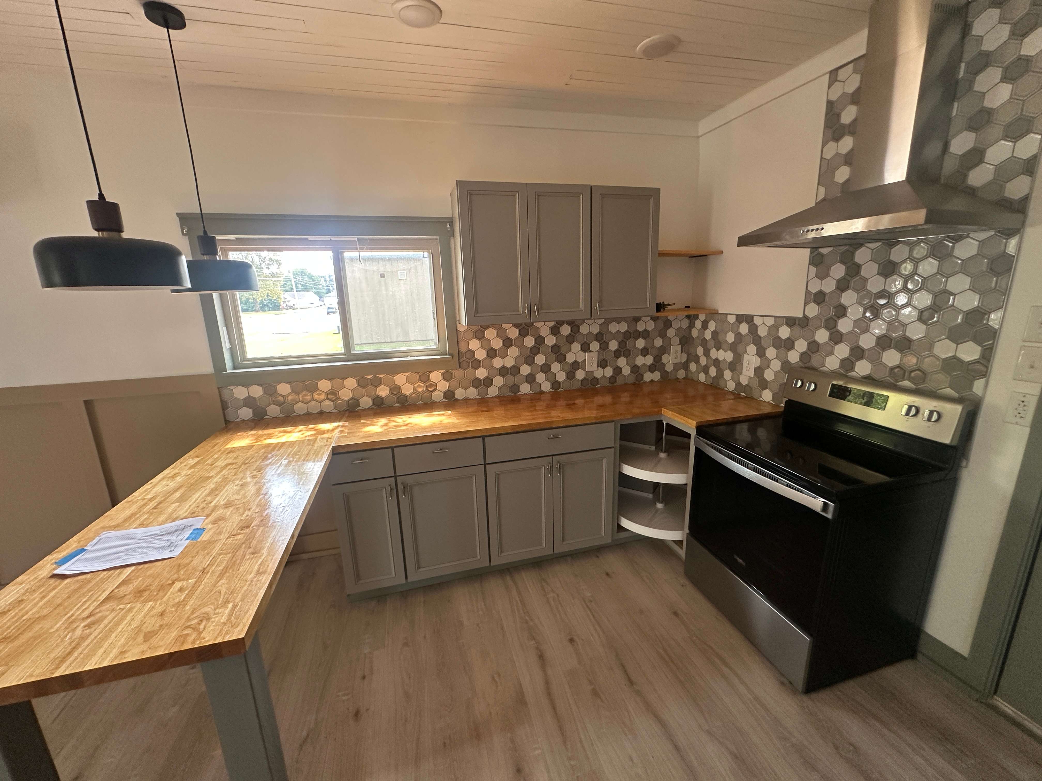 1311 Burnett St photo