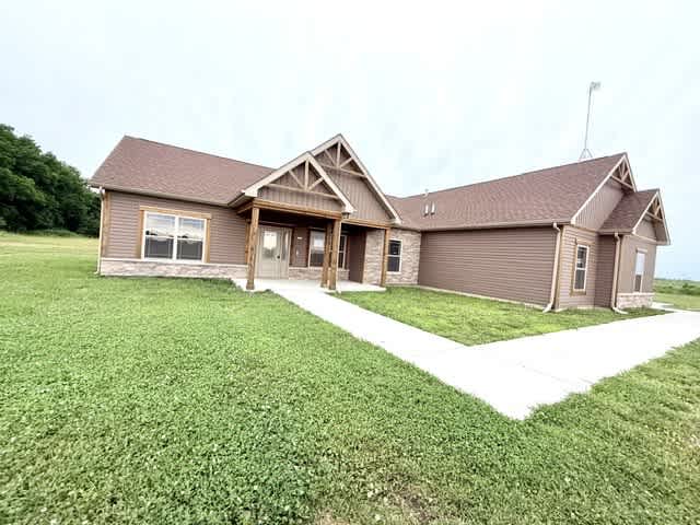 Photograph of 2114 S Pine Run, Oxford, IN 47971