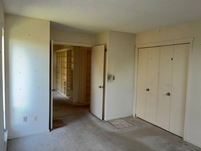 219 Heritage Vlg Unit B photo