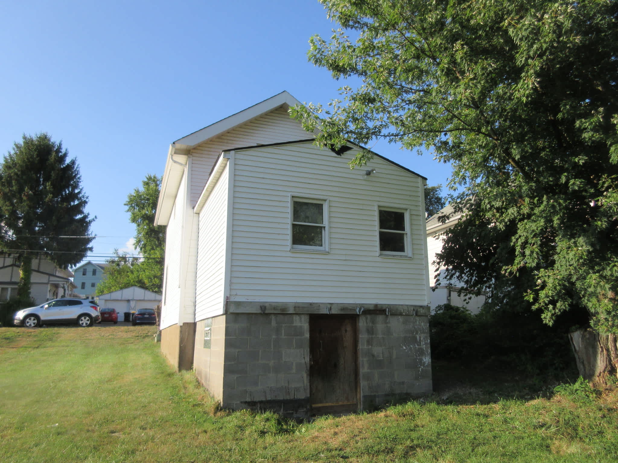 2891 Cherry St photo