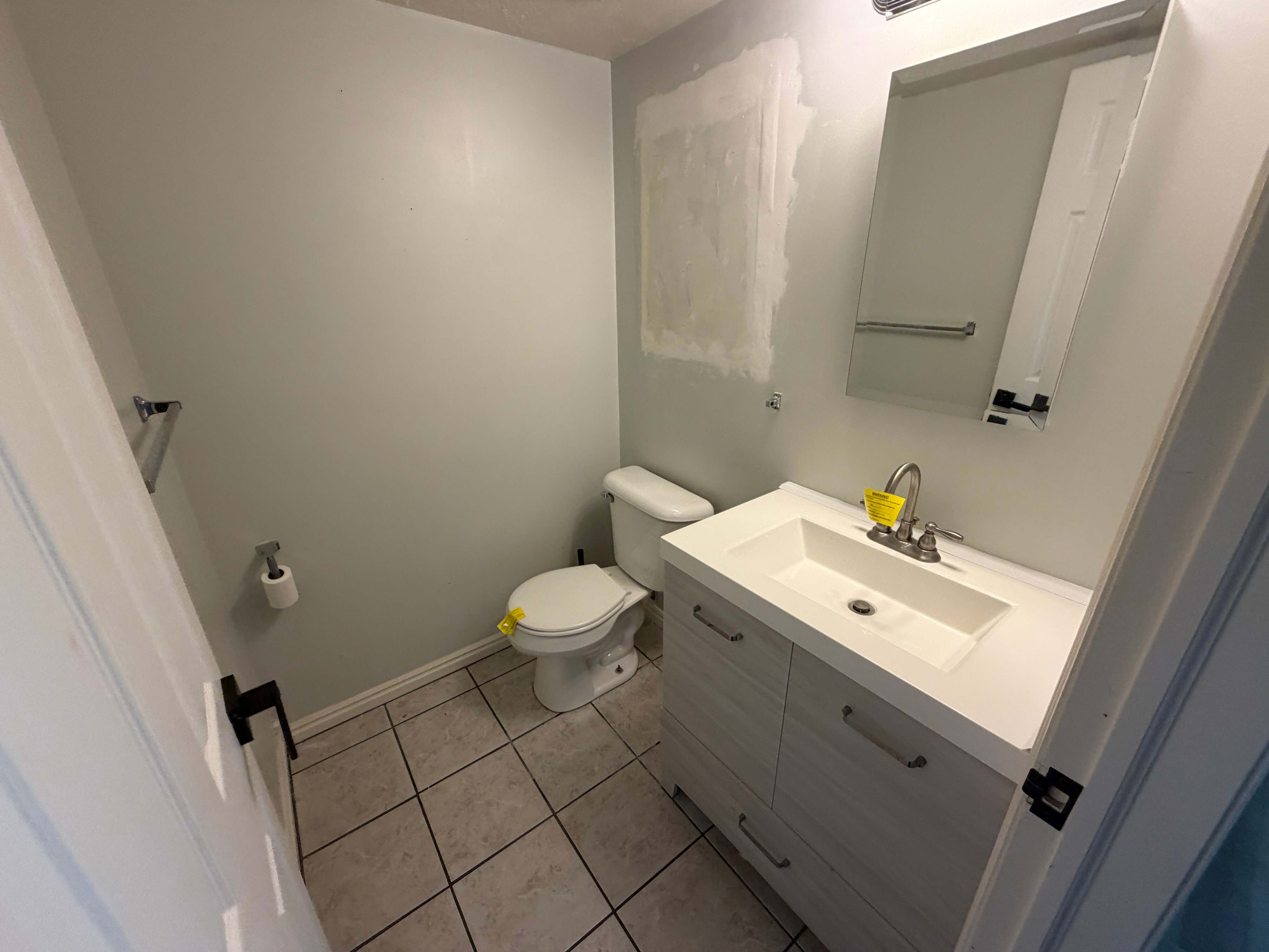 825 E 760 N photo