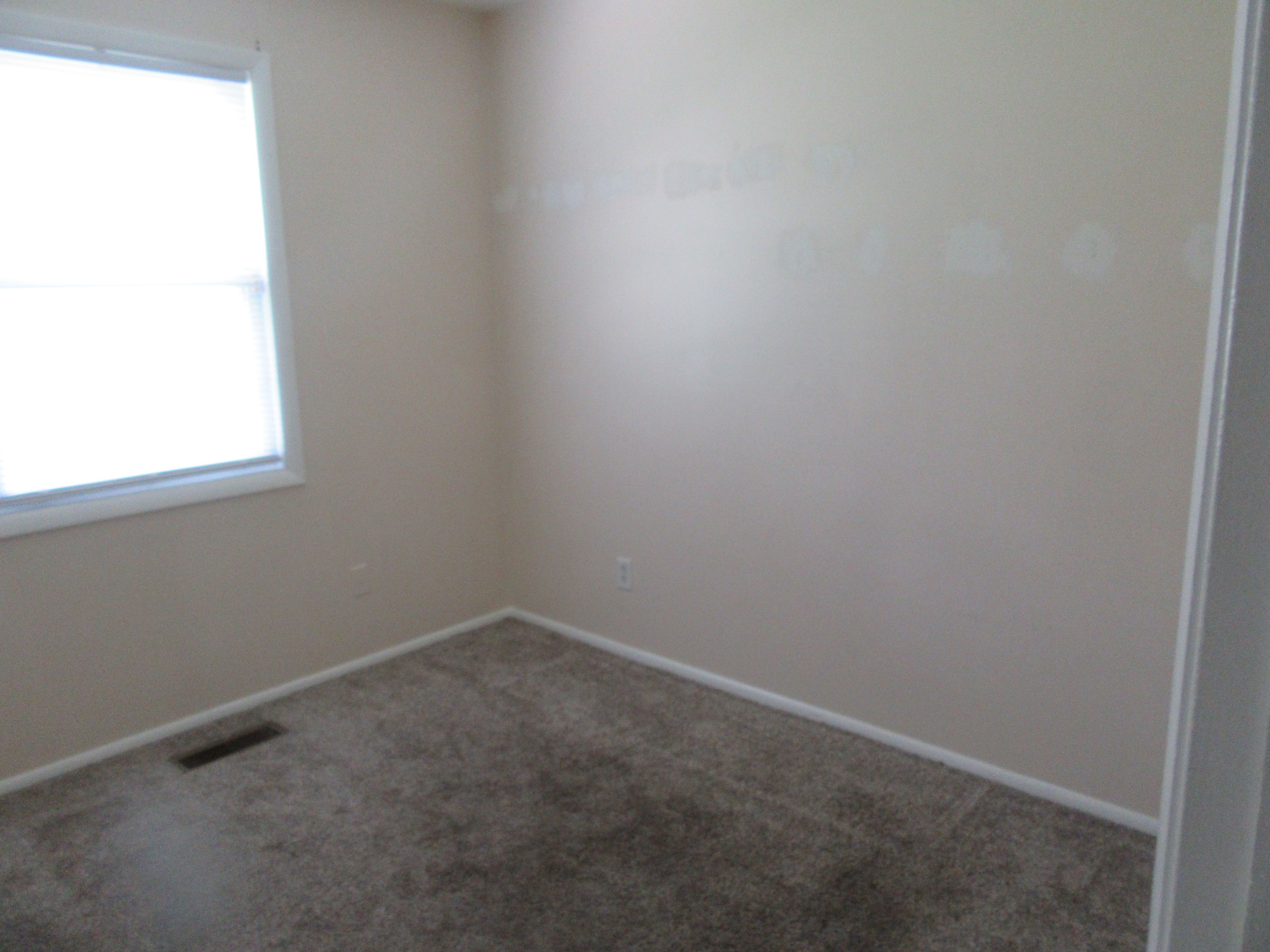 2204 Beauvoir Ct photo