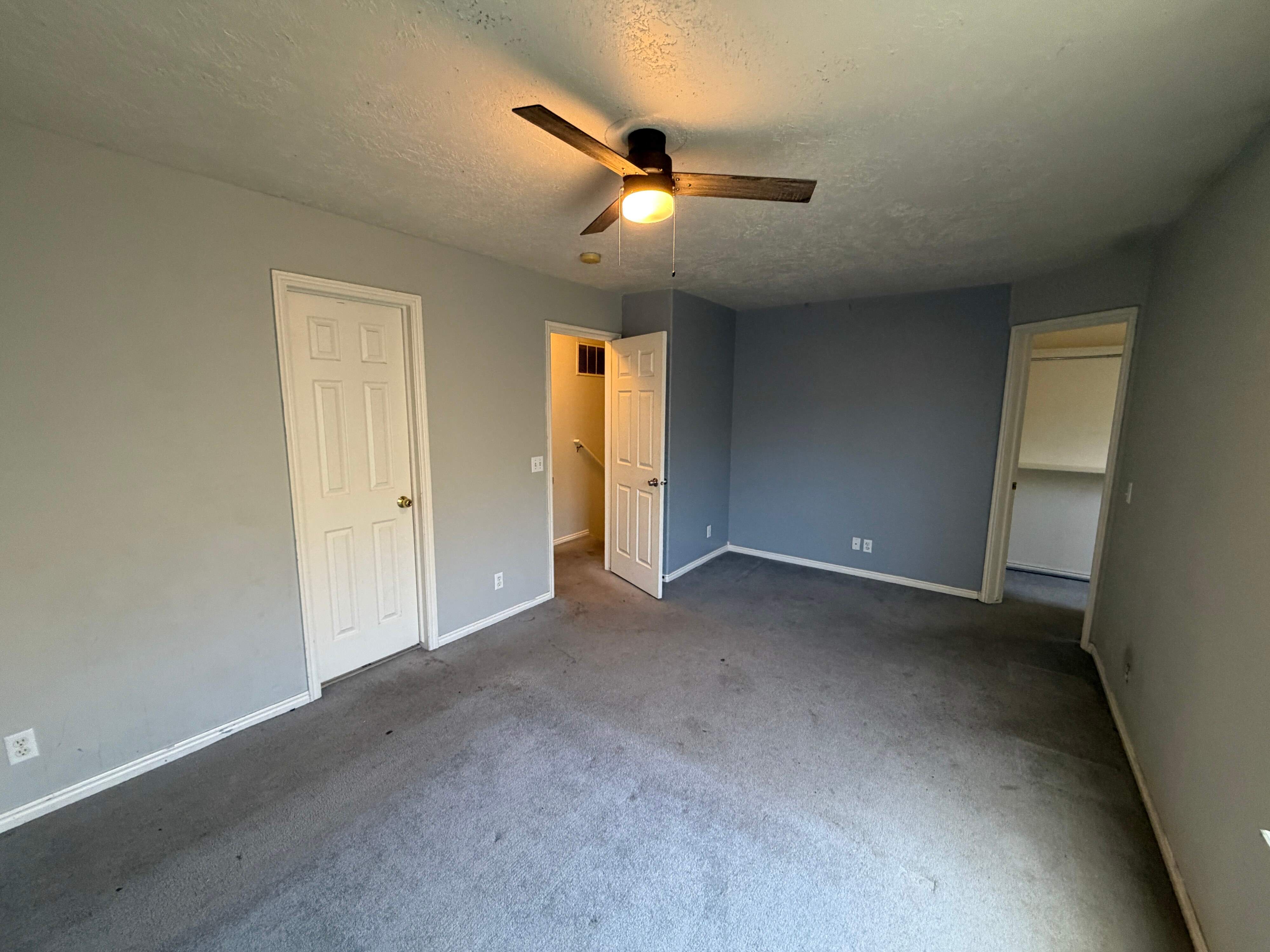 825 E 760 N photo