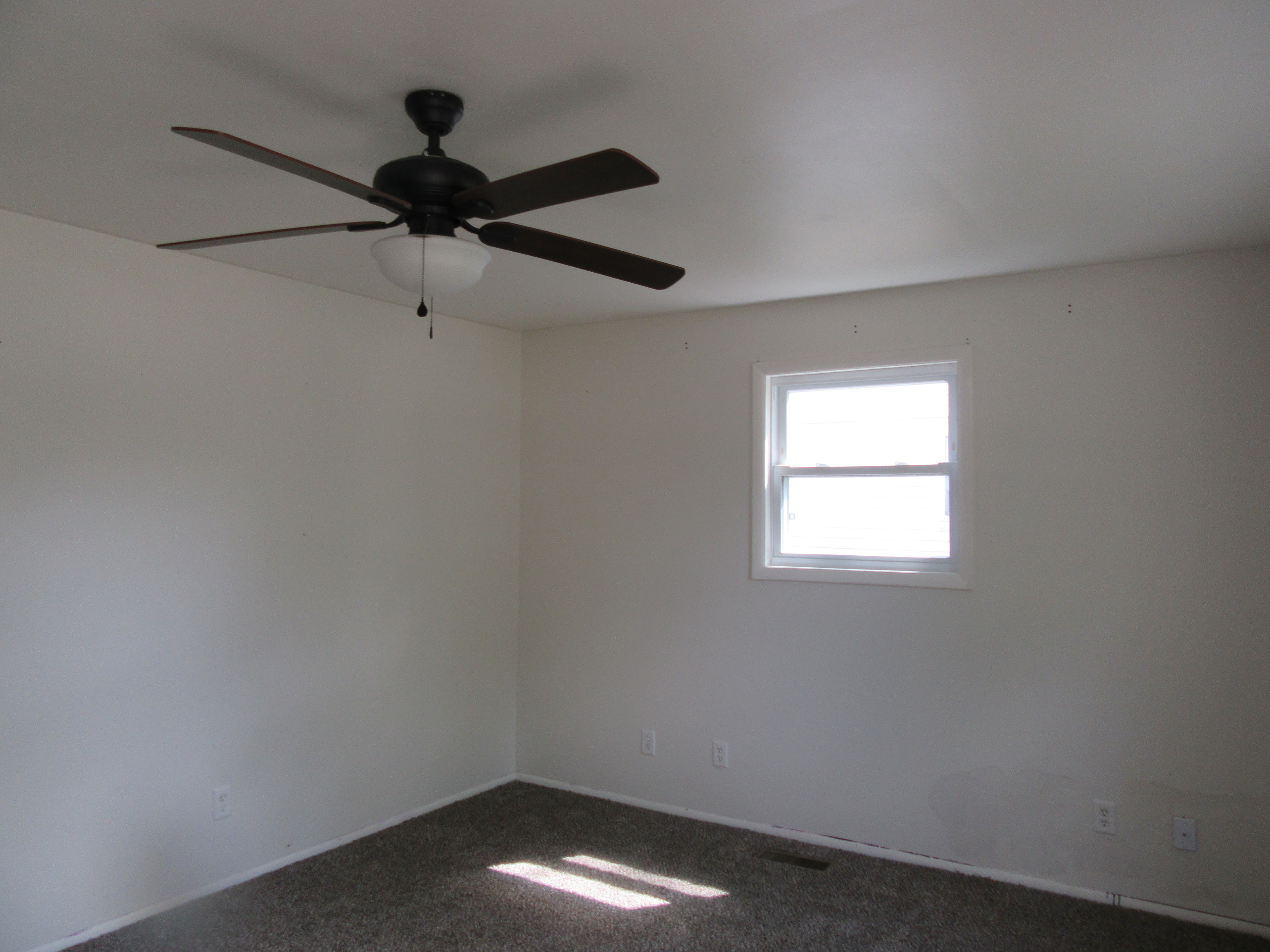 2204 Beauvoir Ct photo