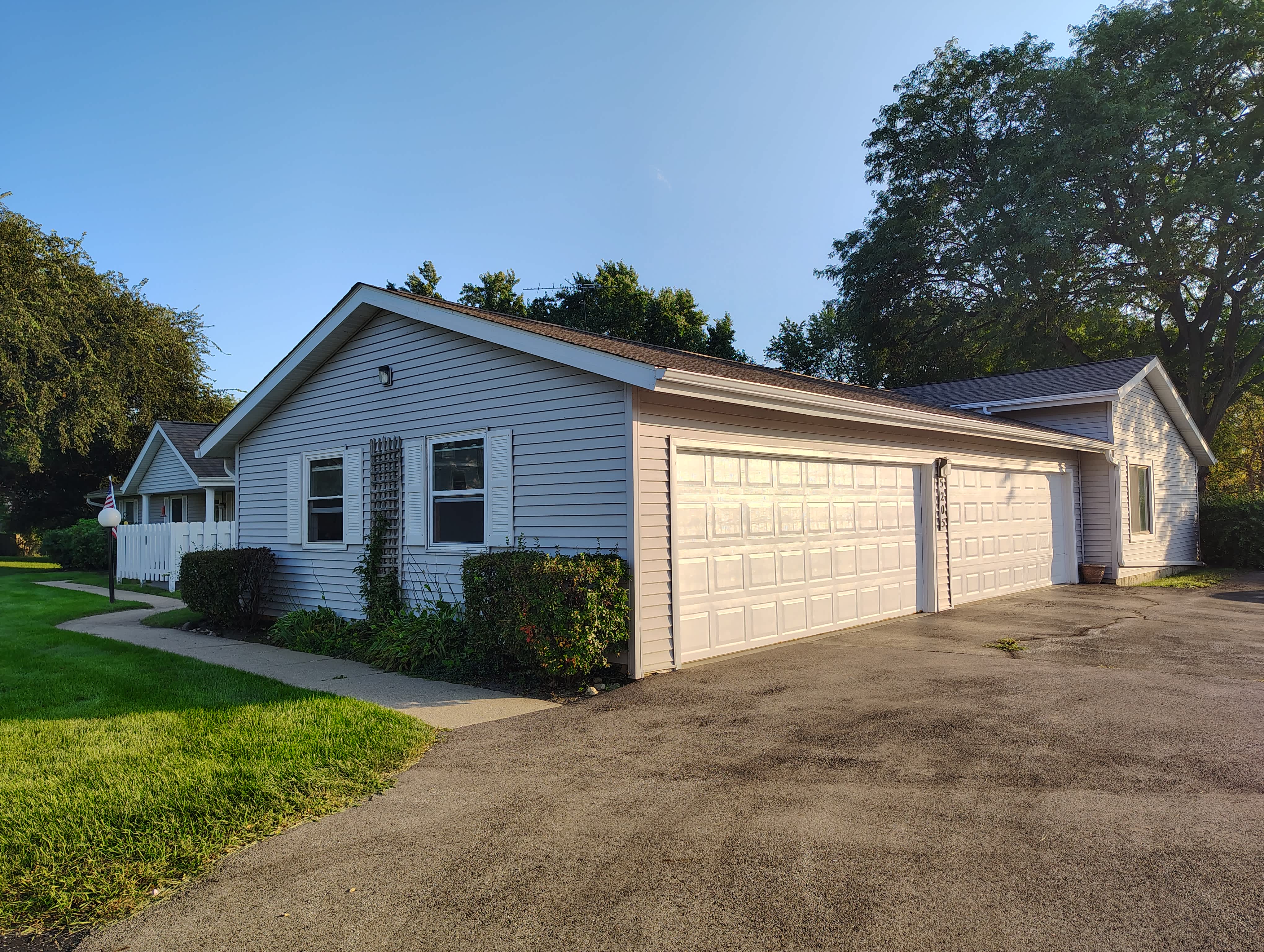 5205 Woodmar Ct photo