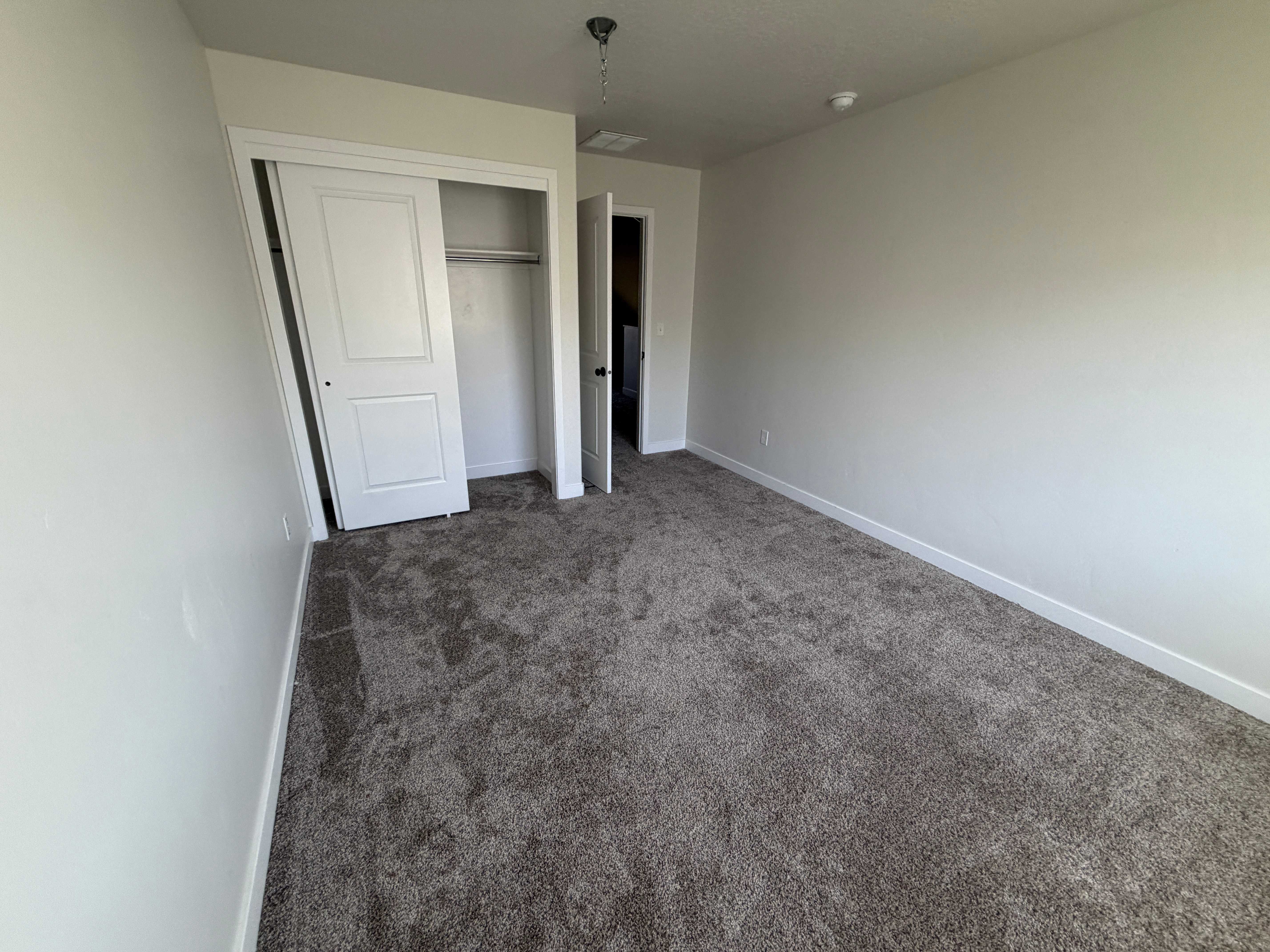 3337 W 3745 S photo