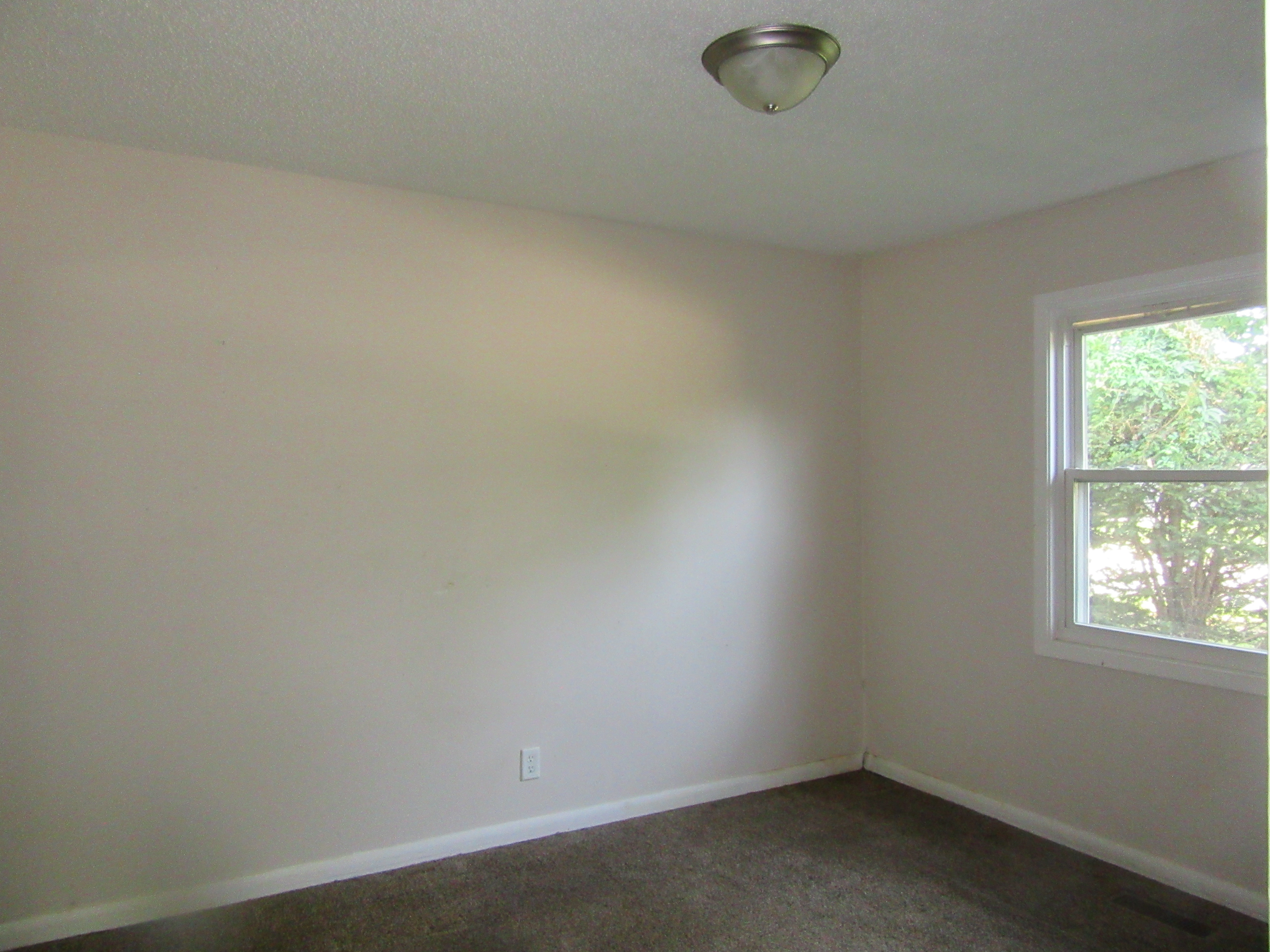 1036 N Lincoln St photo