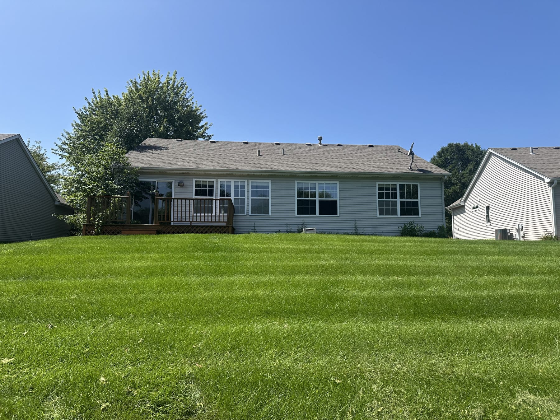 444 Badger Lane photo