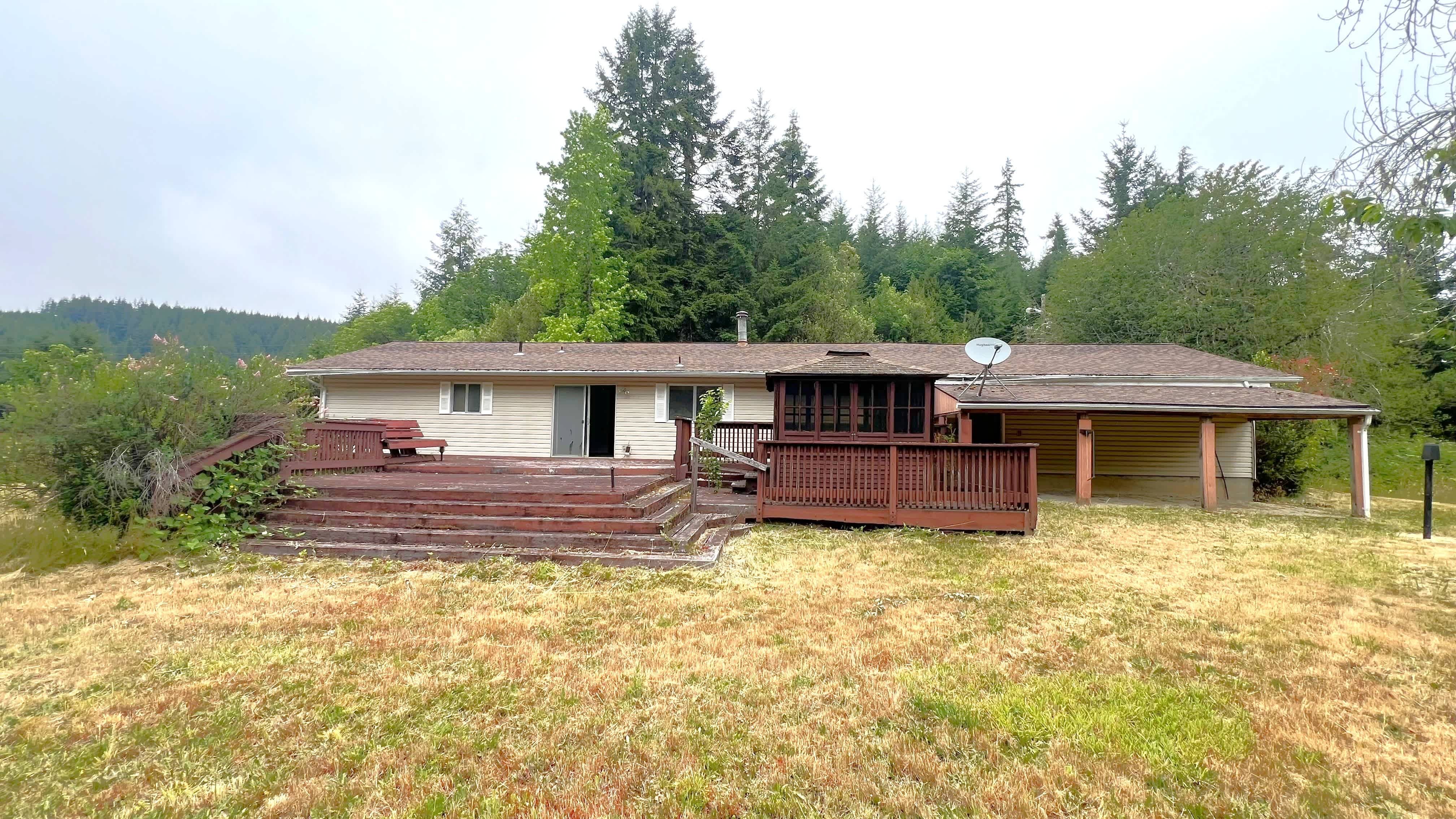 10082 Lone Pine Ln photo
