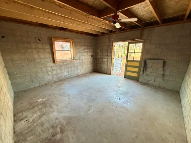 713 Washington Ave photo
