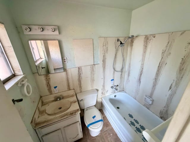 713 Washington Ave photo