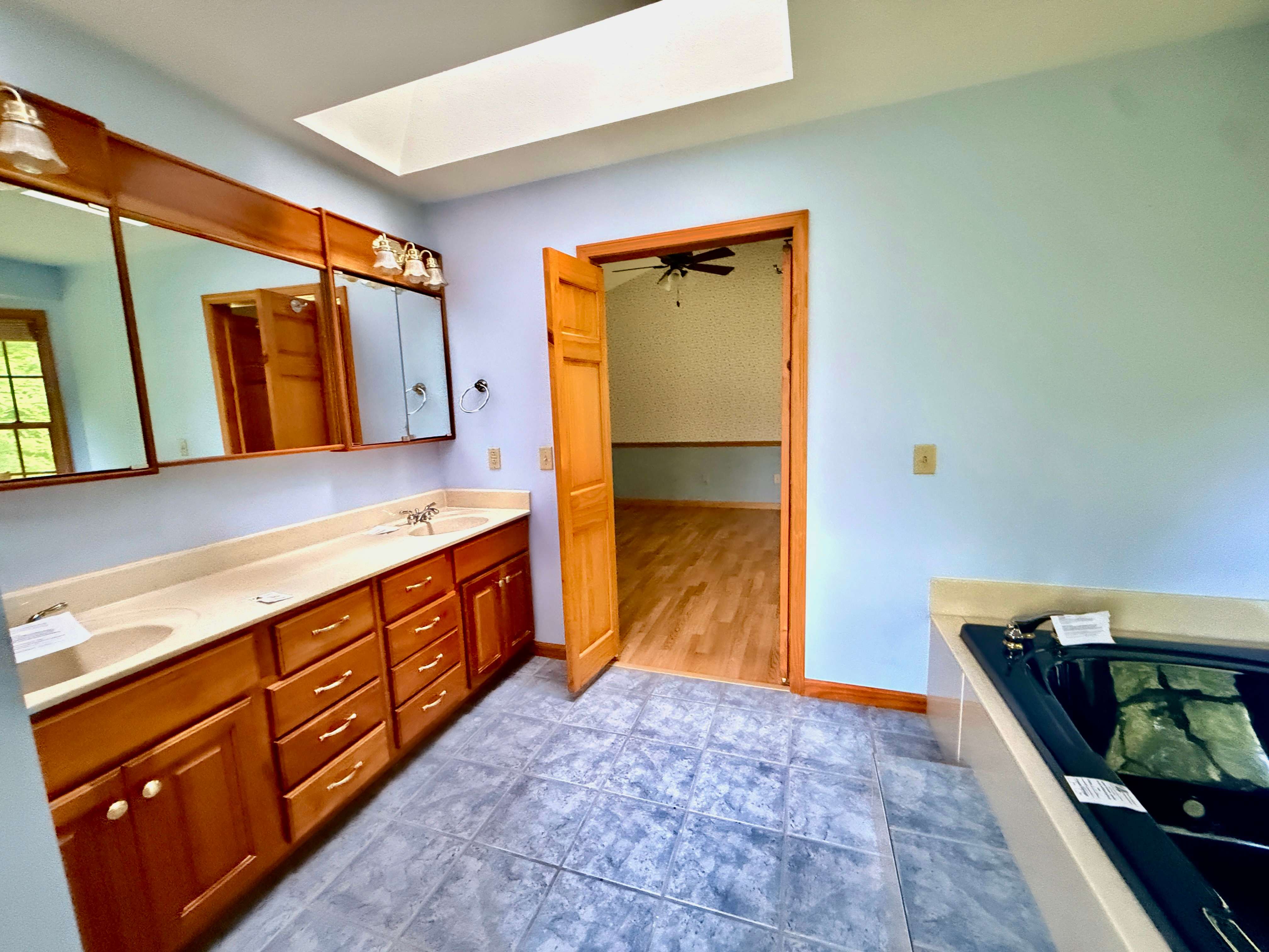 2650 State Route 127 N photo