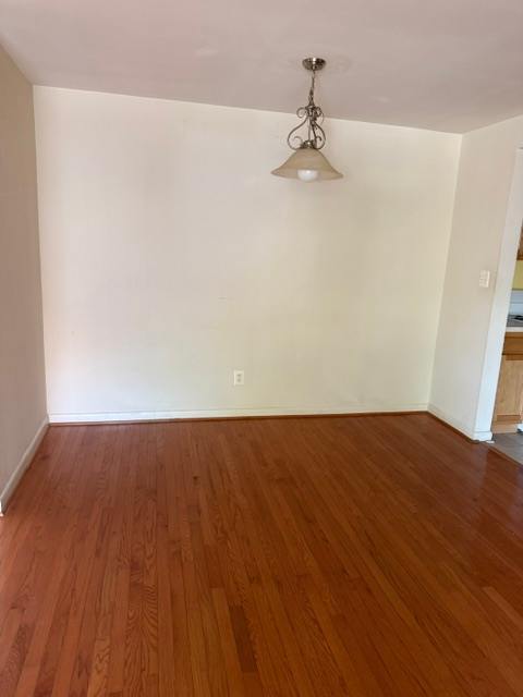 2760 Naylor Rd Se 104n photo