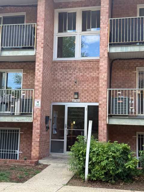 2760 Naylor Rd Se 104n photo