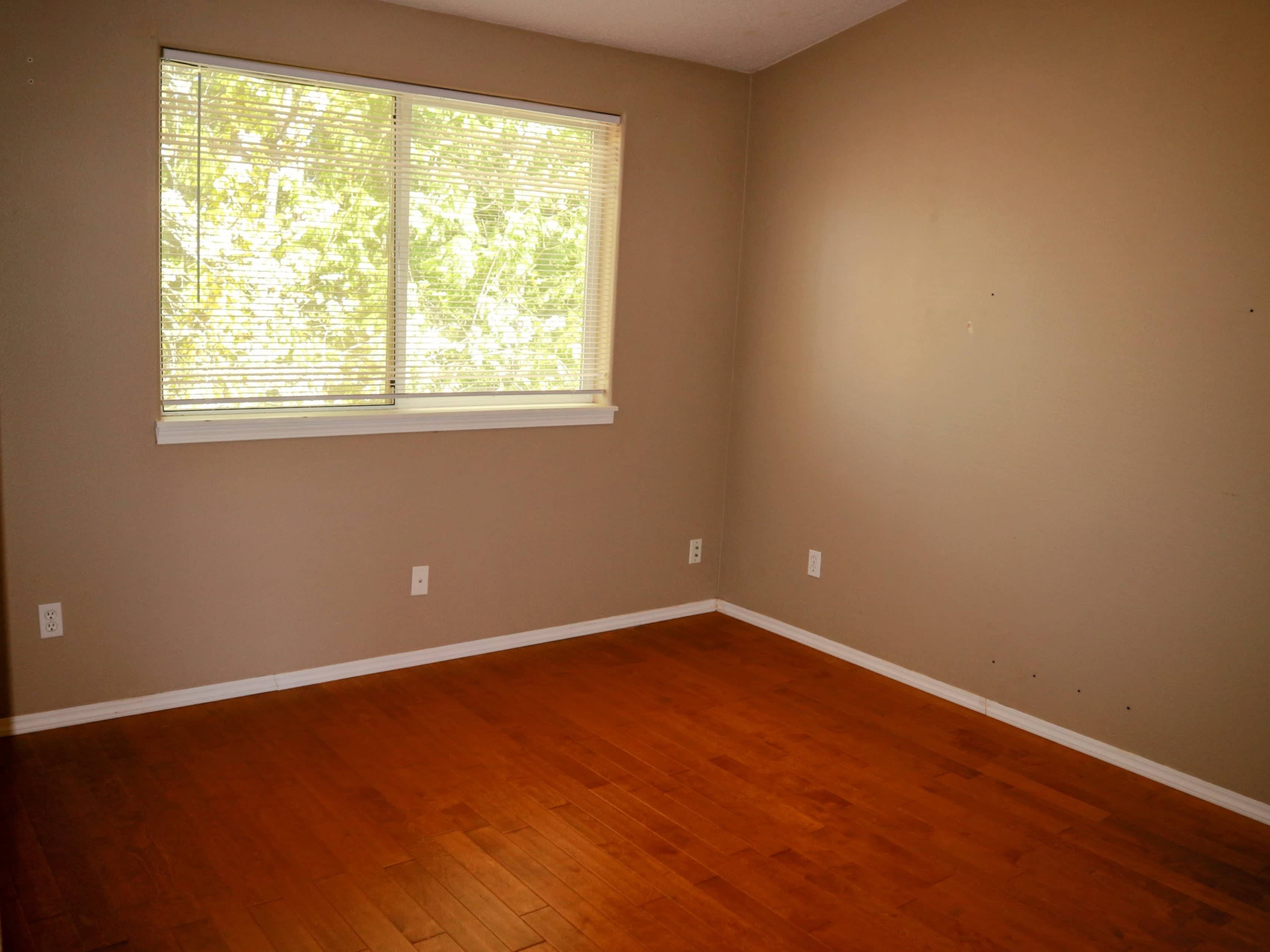 4801 Se Paladin Ln photo