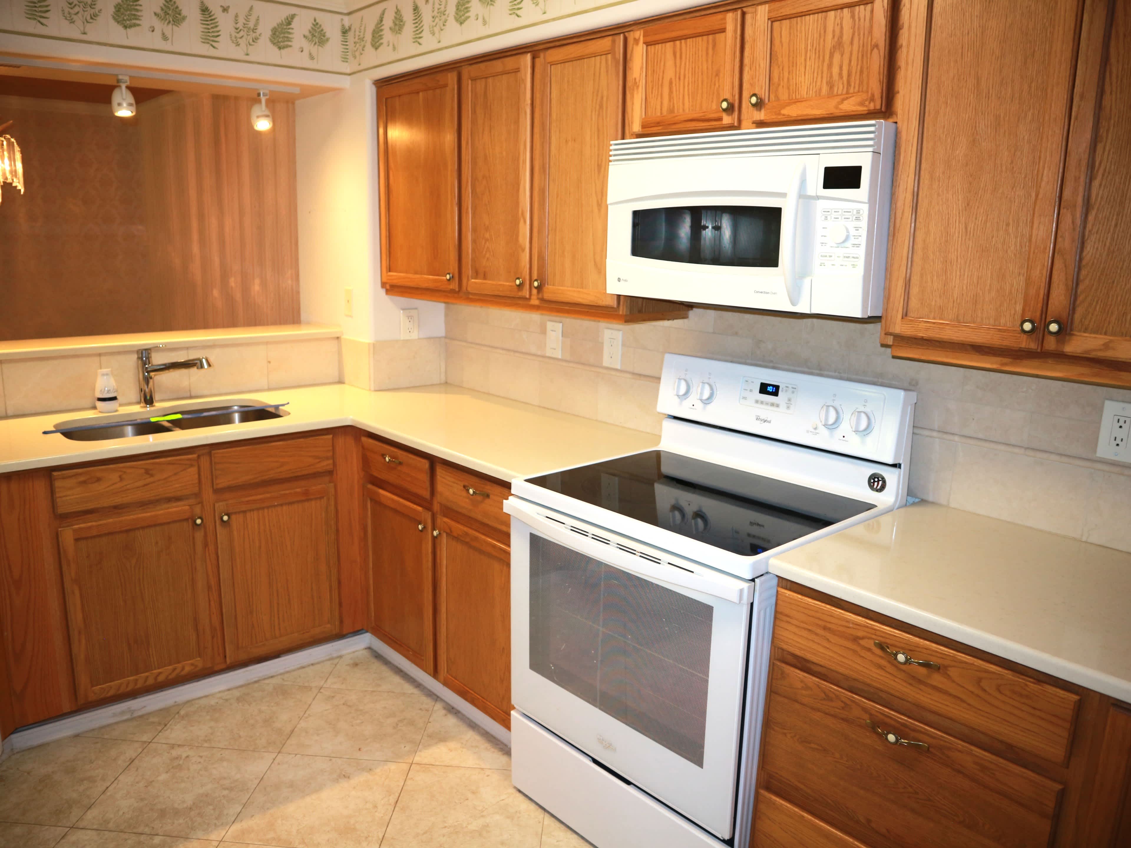 15530 Ne Knott St Unit 30 photo