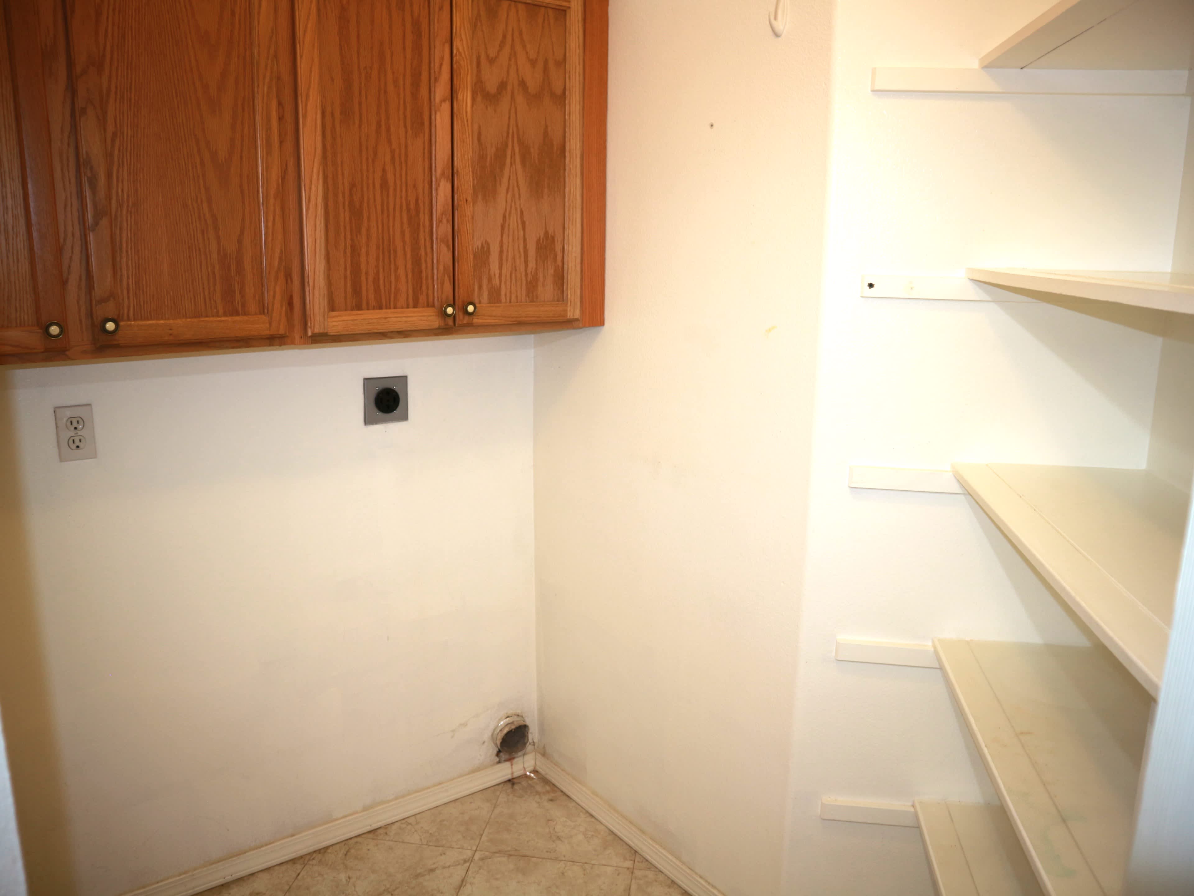 15530 Ne Knott St Unit 30 photo